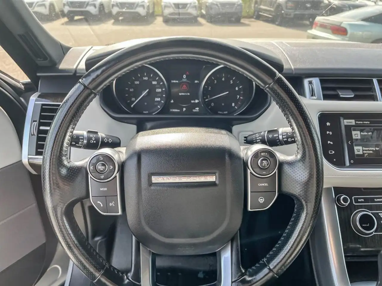 Land Rover Range Rover Sport снимка Land Rover Range Rover Sport