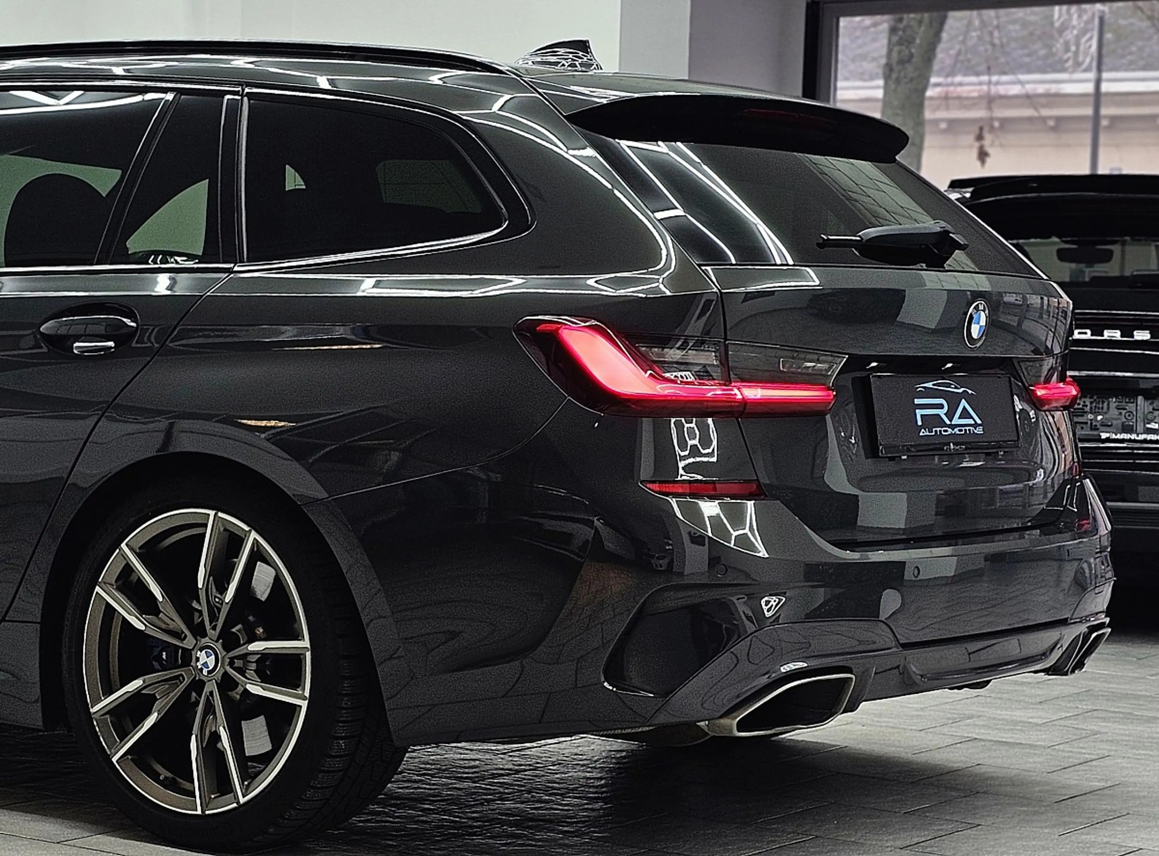 BMW 340 M340 xDrive Touring 48 V Mild-Hybrid-Technologi... — photo 7