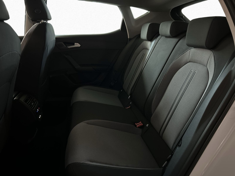 SEAT Leon Road Edition 1.5 TSI 85 kW Matrix-LED Sitzh — photo 12