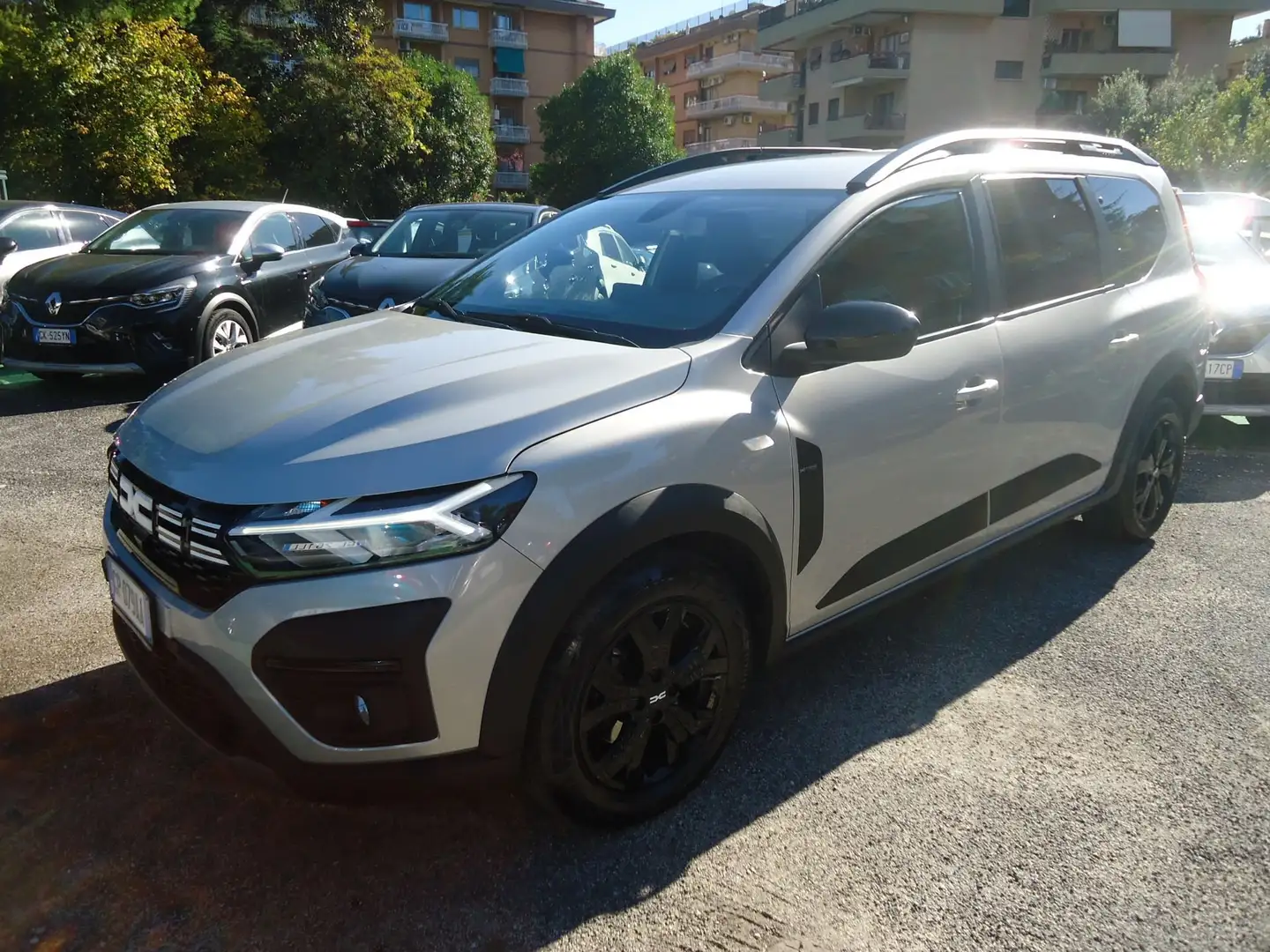 Dacia Jogger Jogger 1.0 TCe GPL 100 CV 7 posti Extreme Gris - 1