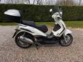 Piaggio Beverly 300 00 Wit - thumbnail 2