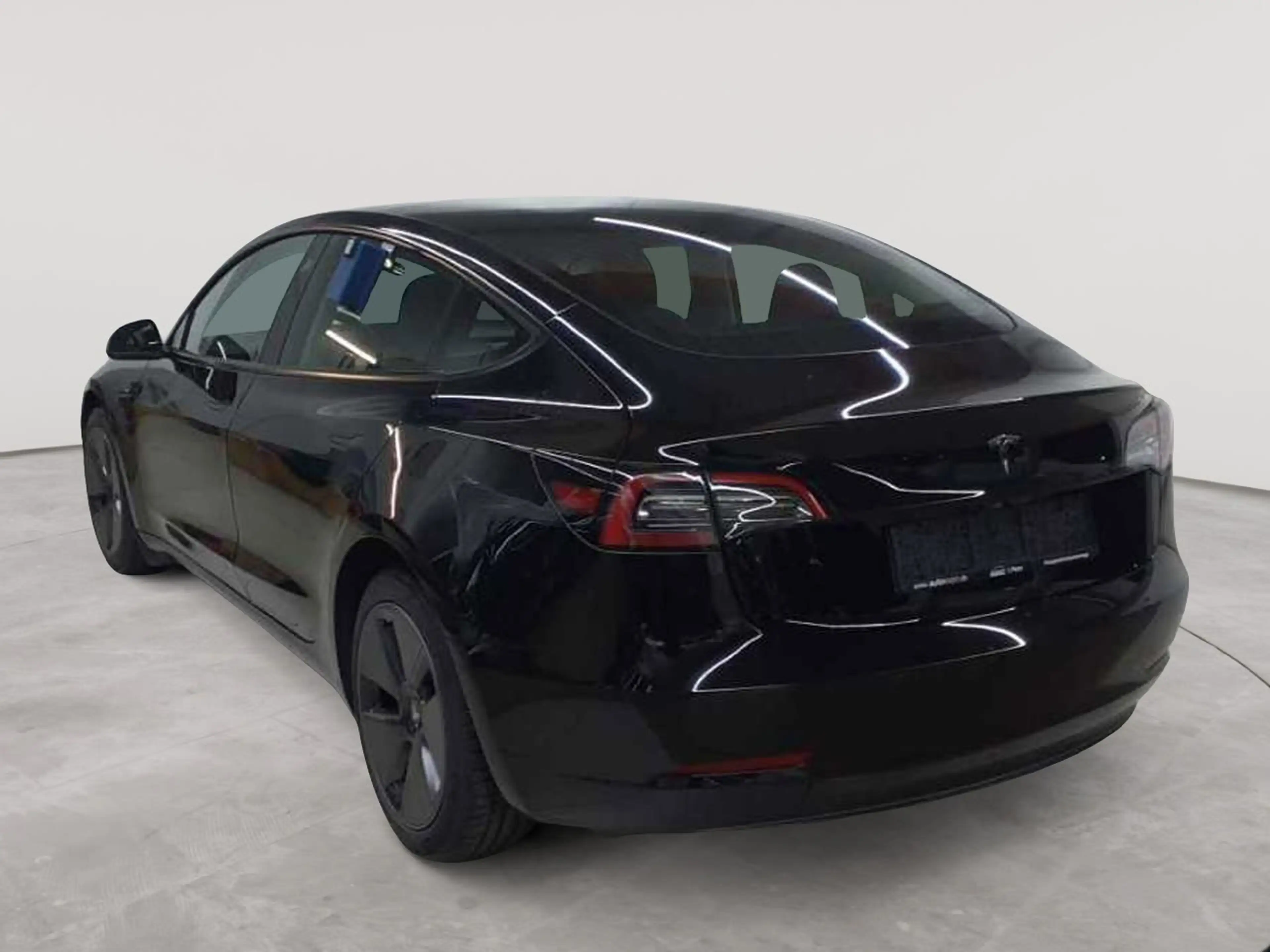 Tesla Model 3 RWD Hinterradantrieb — photo 5