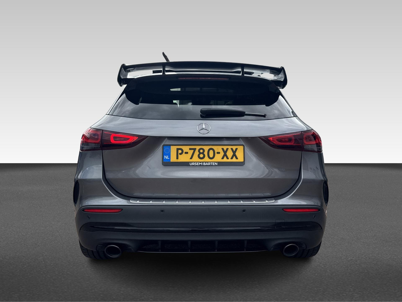 Mercedes-Benz GLA 35 AMG 4MATIC — photo 10