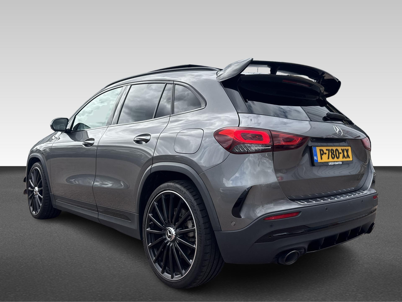Mercedes-Benz GLA 35 AMG 4MATIC — photo 3