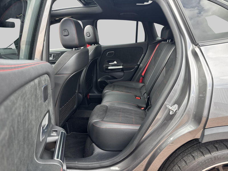 Mercedes-Benz GLA 35 AMG 4MATIC — photo 6