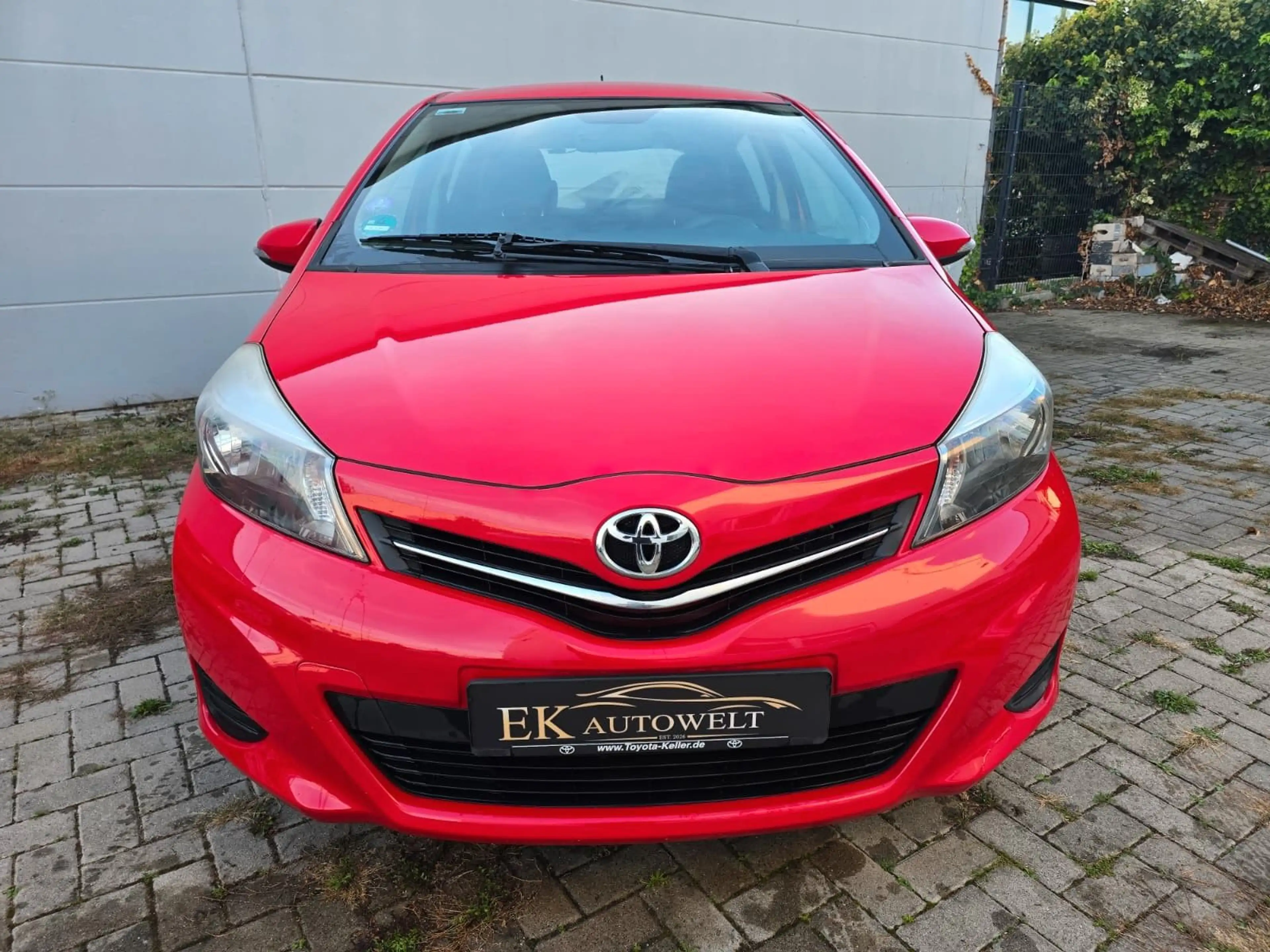 Toyota Yaris Edition 2014 — photo 2