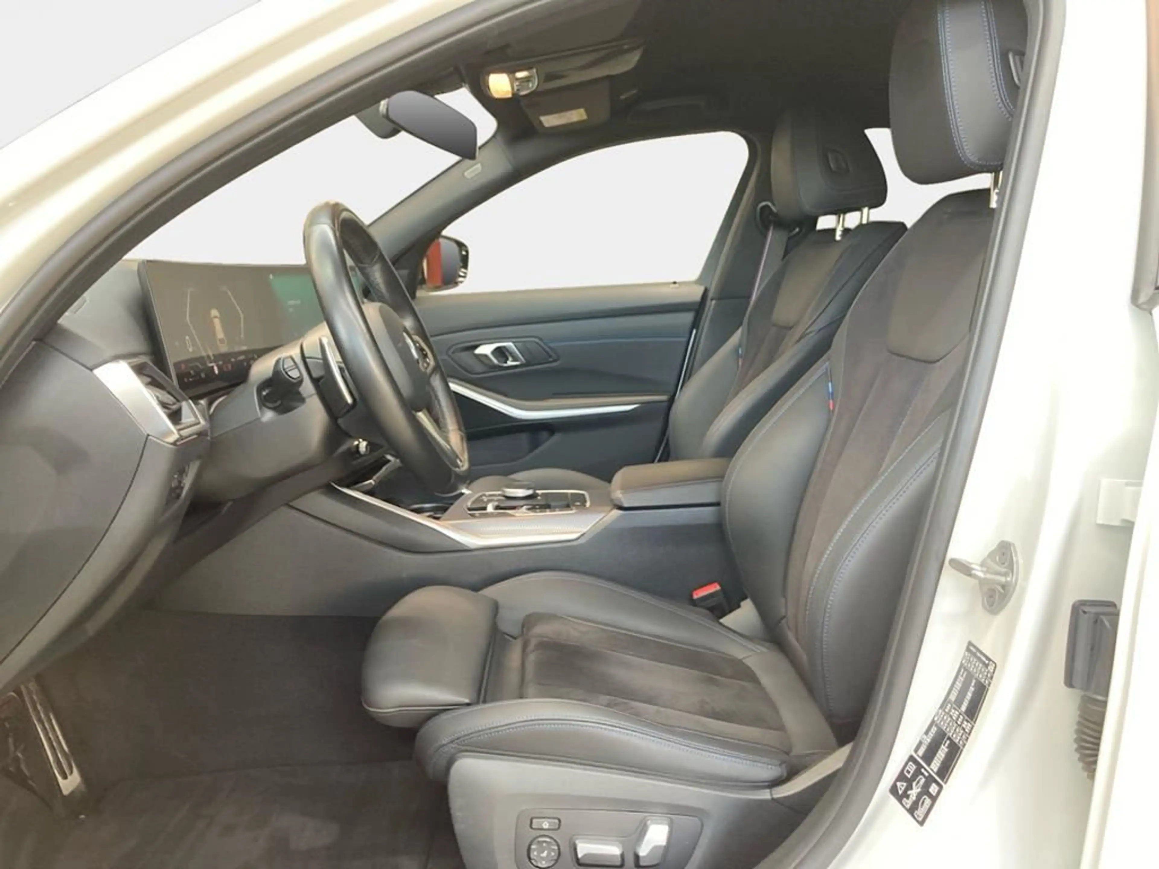 BMW 340 M Sport Pro — photo 10