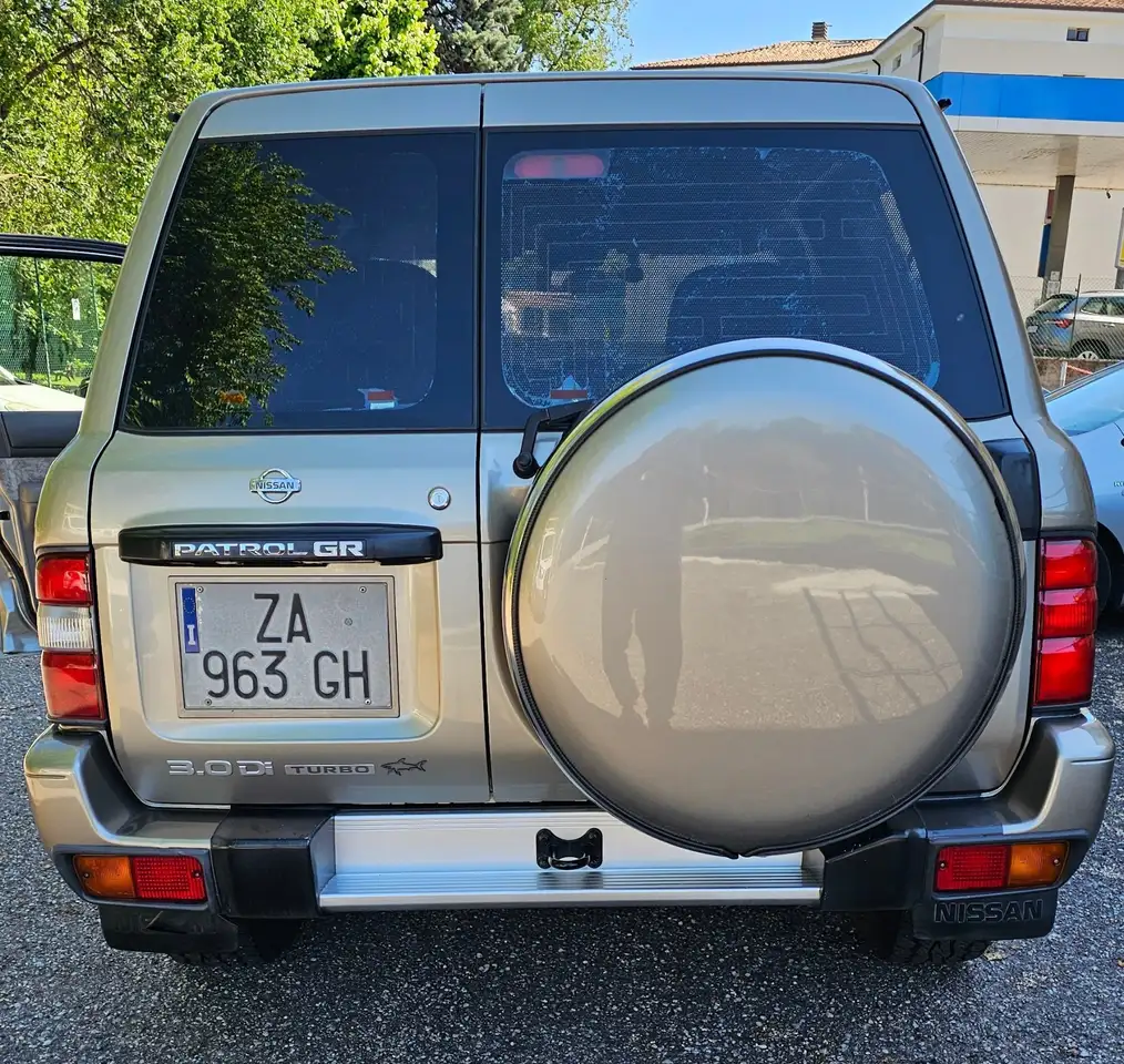 Nissan Patrol Y61 GR SW 3.0 td-di Luxury, foto 2