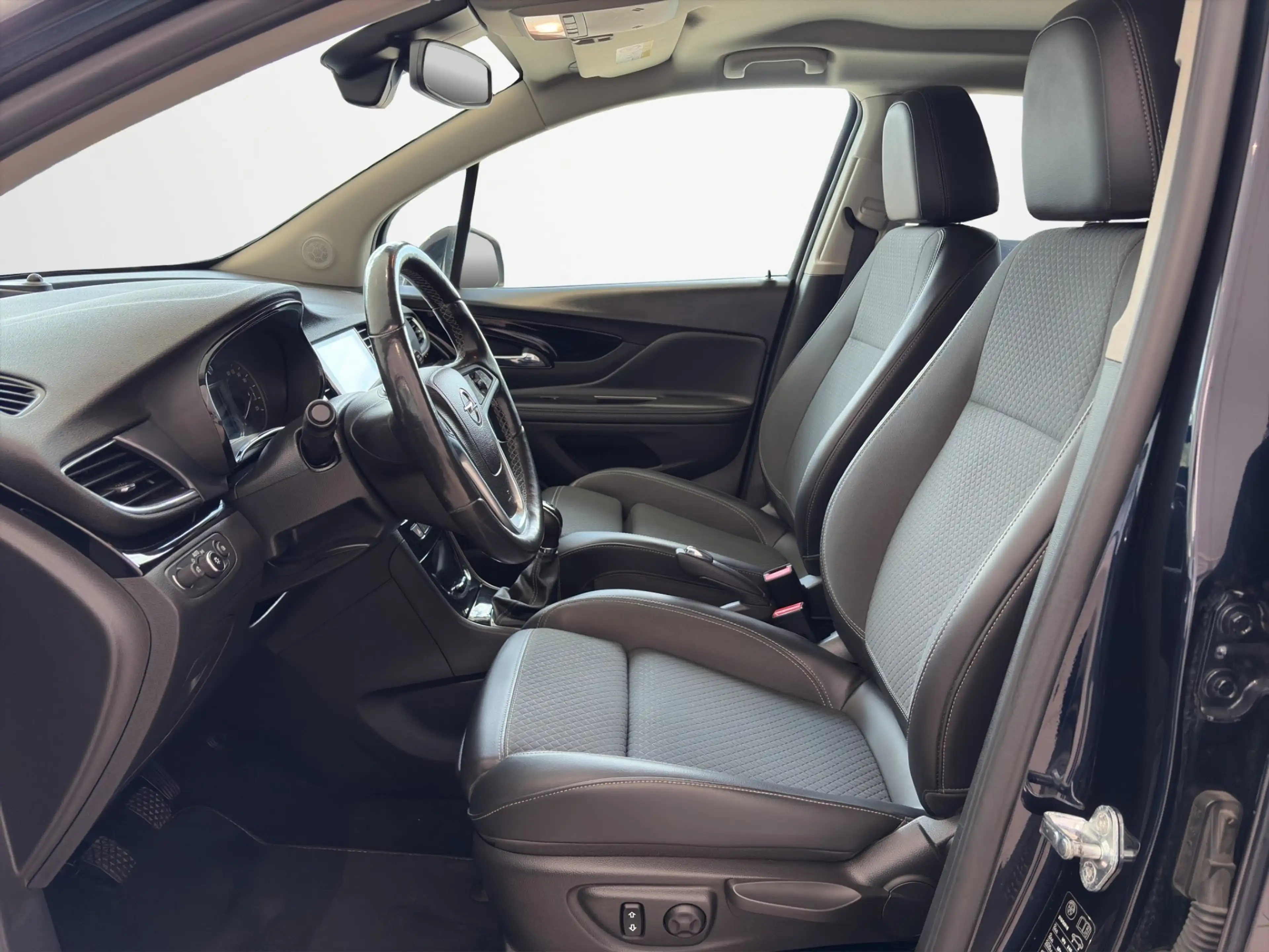 Opel Mokka X 1,6 CDTI BlueInjection Innovation Start/St — photo 10