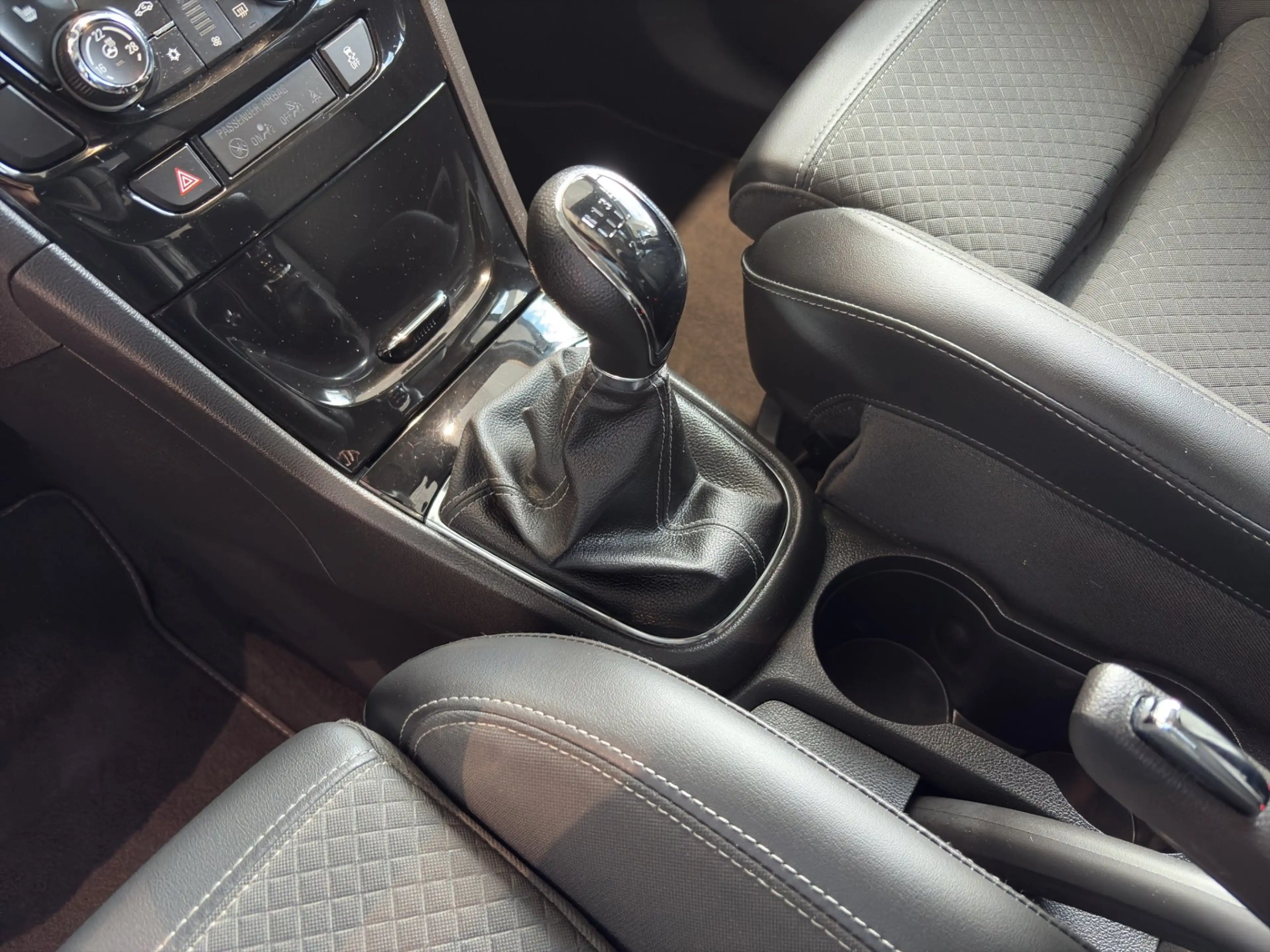 Opel Mokka X 1,6 CDTI BlueInjection Innovation Start/St — photo 15