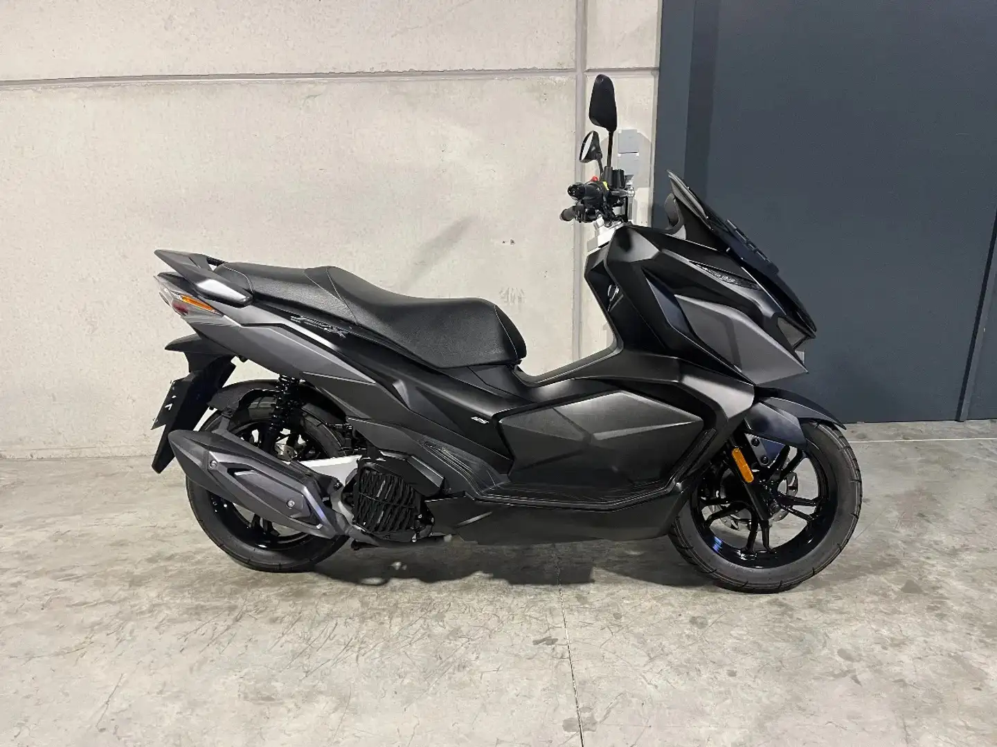SYM Jet X 125 handige, wendbare scooter - 2