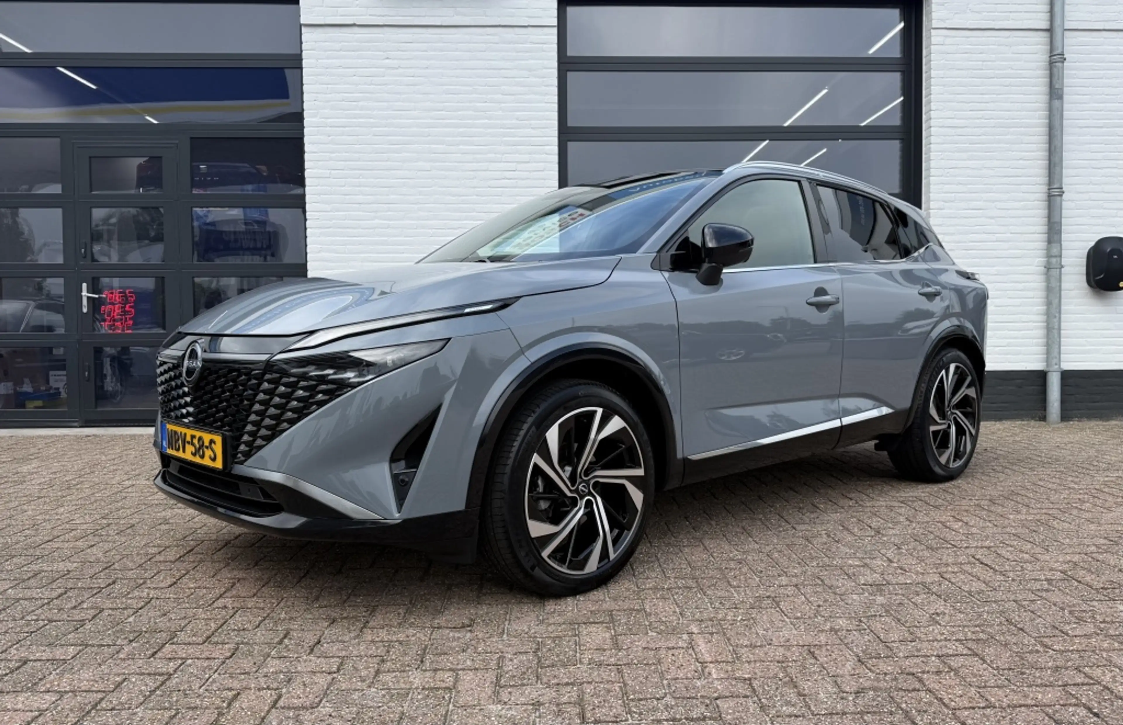 Nissan Qashqai 1.3 Mild-Hybrid 158pk Xtronic Tekna Plus