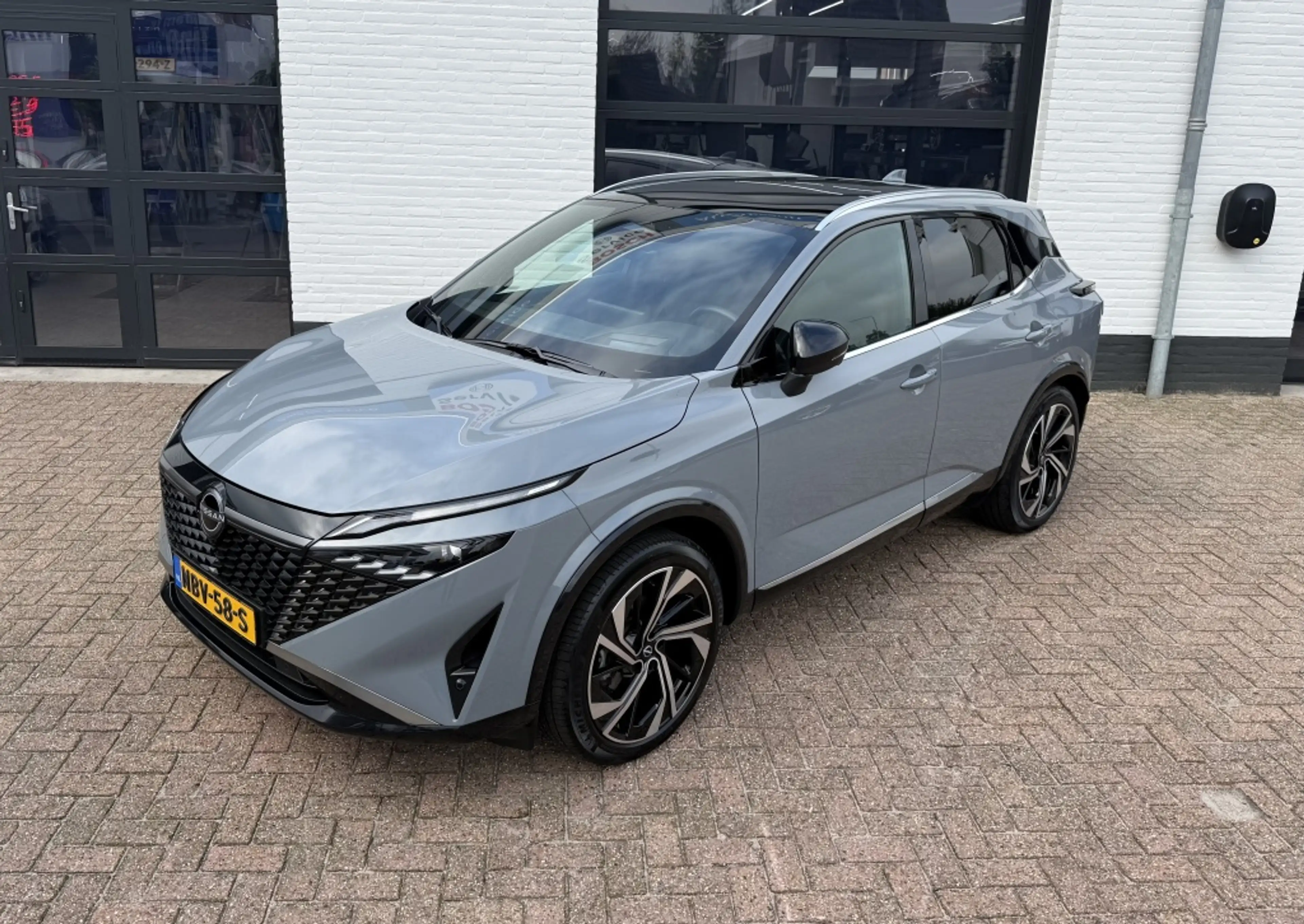 Nissan Qashqai 1.3 Mild-Hybrid 158pk Xtronic Tekna Plus — photo 6