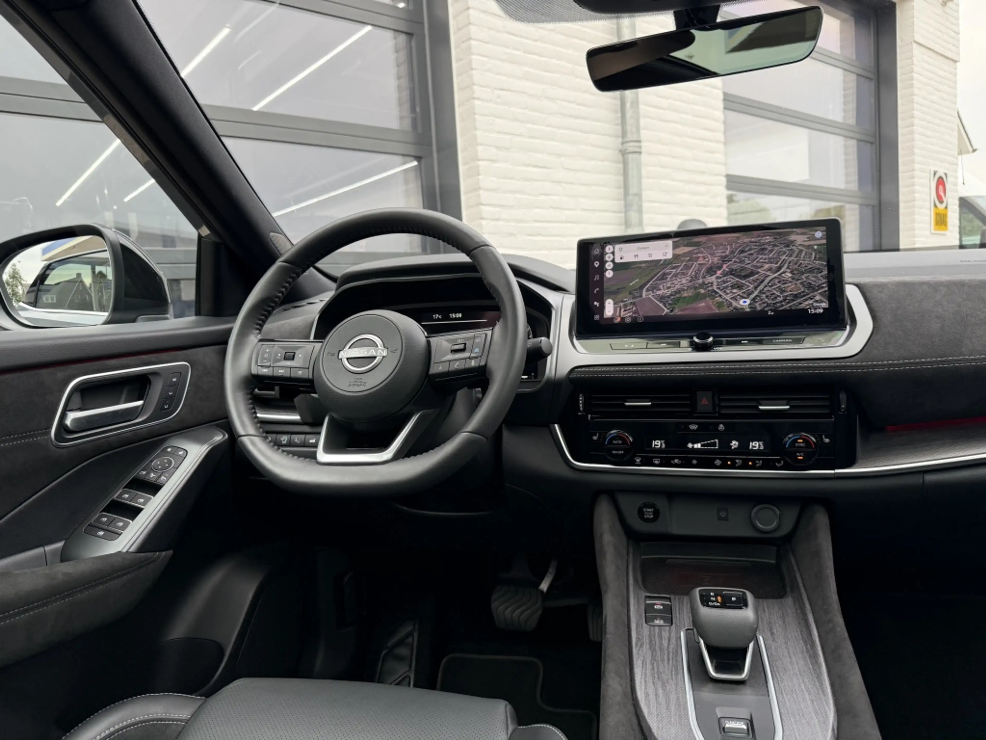 Nissan Qashqai 1.3 Mild-Hybrid 158pk Xtronic Tekna Plus — photo 14