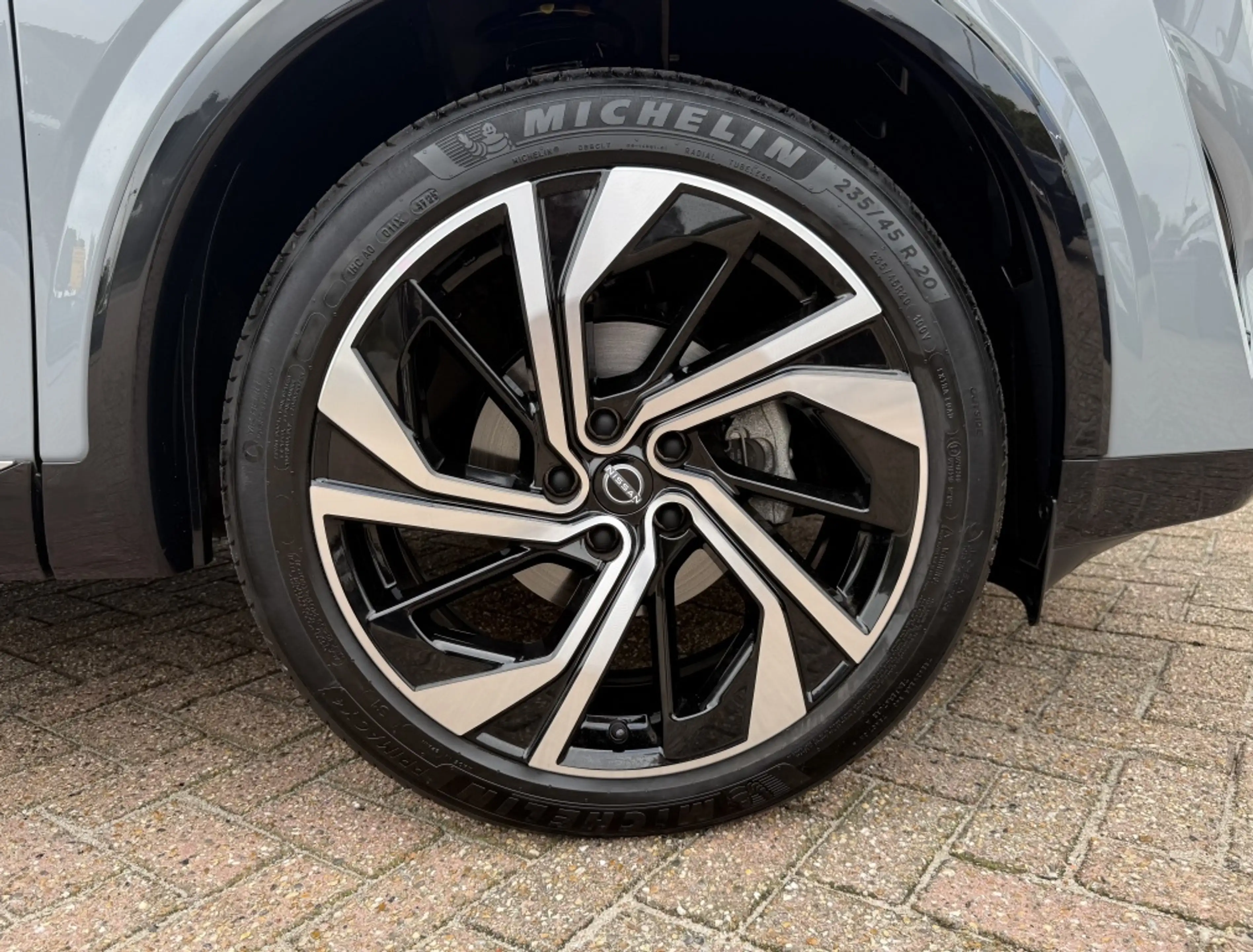 Nissan Qashqai 1.3 Mild-Hybrid 158pk Xtronic Tekna Plus — photo 8
