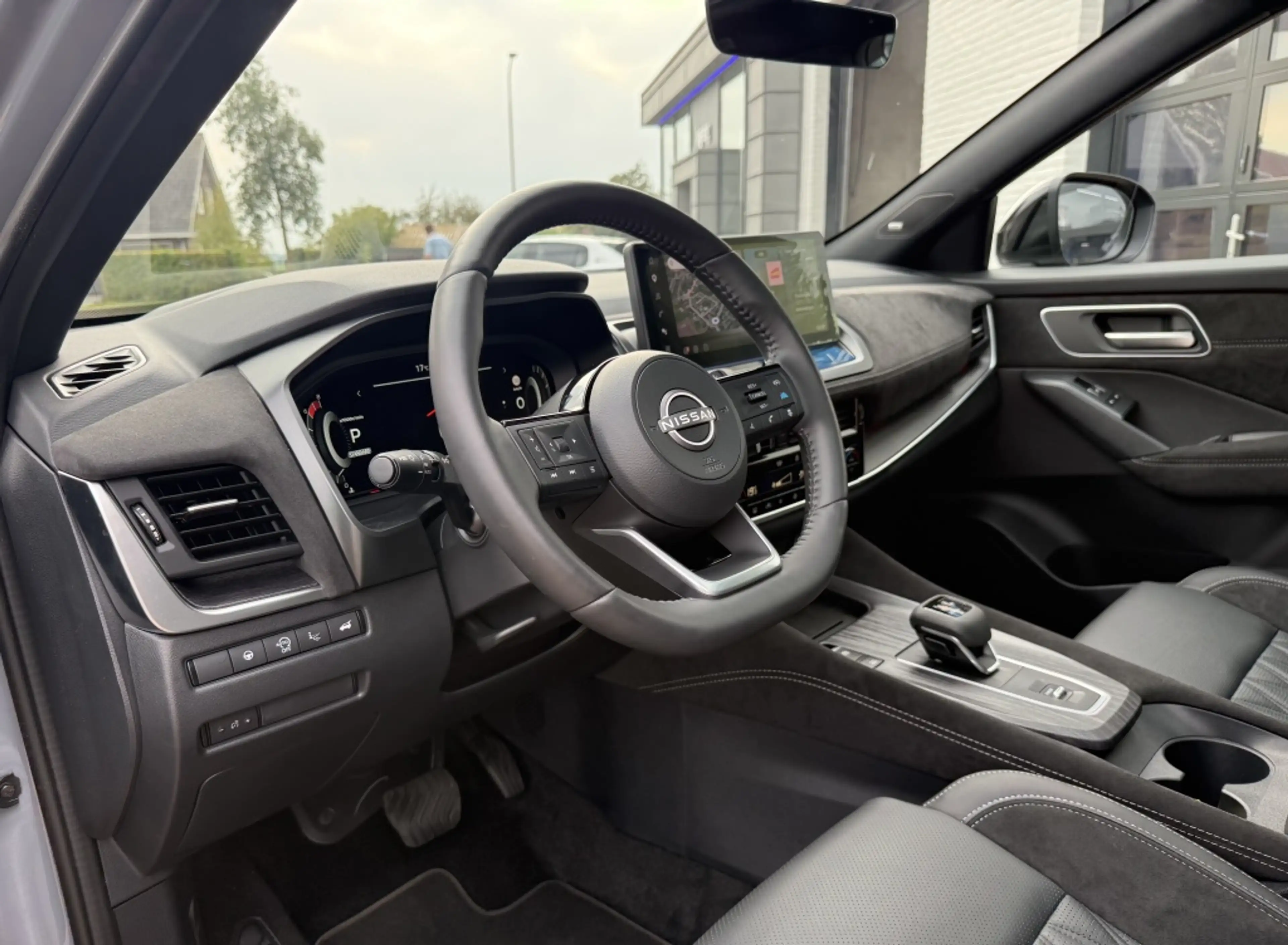 Nissan Qashqai 1.3 Mild-Hybrid 158pk Xtronic Tekna Plus — photo 12