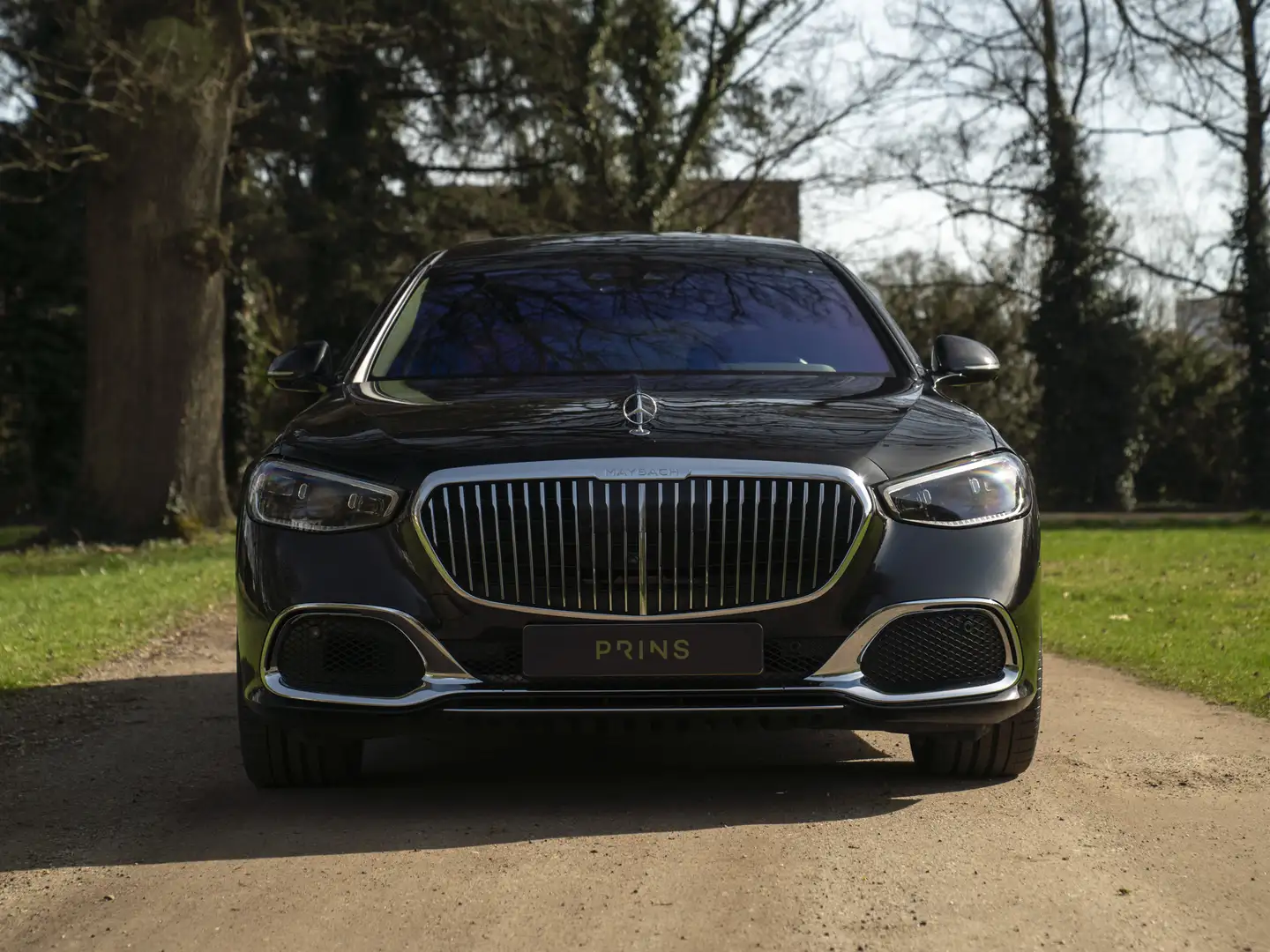 Mercedes-Benz Maybach S-Klasse 580 4MATIC Schwarz - 2