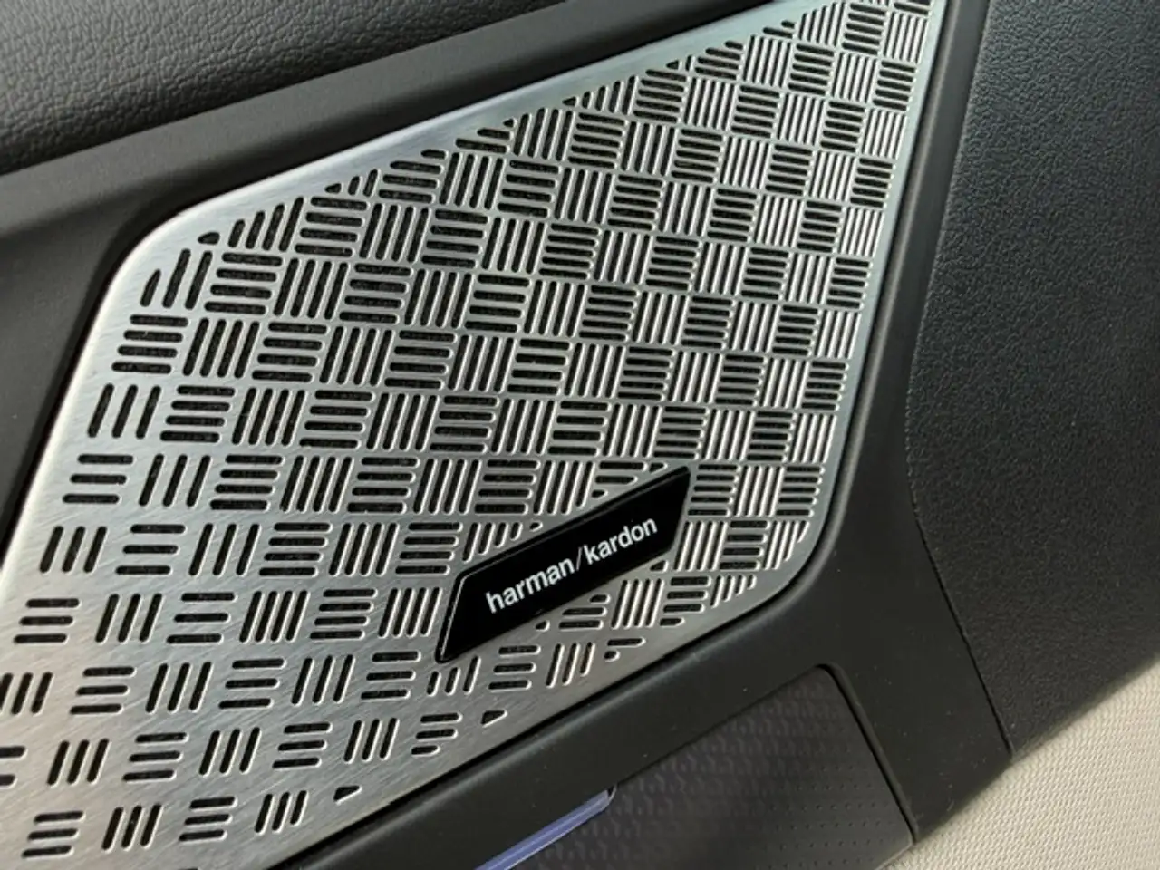 BMW 220 iAS Active Tourer M-Sport / GPS Widescreen / Cam / H&K / LED /, миниатюра 16