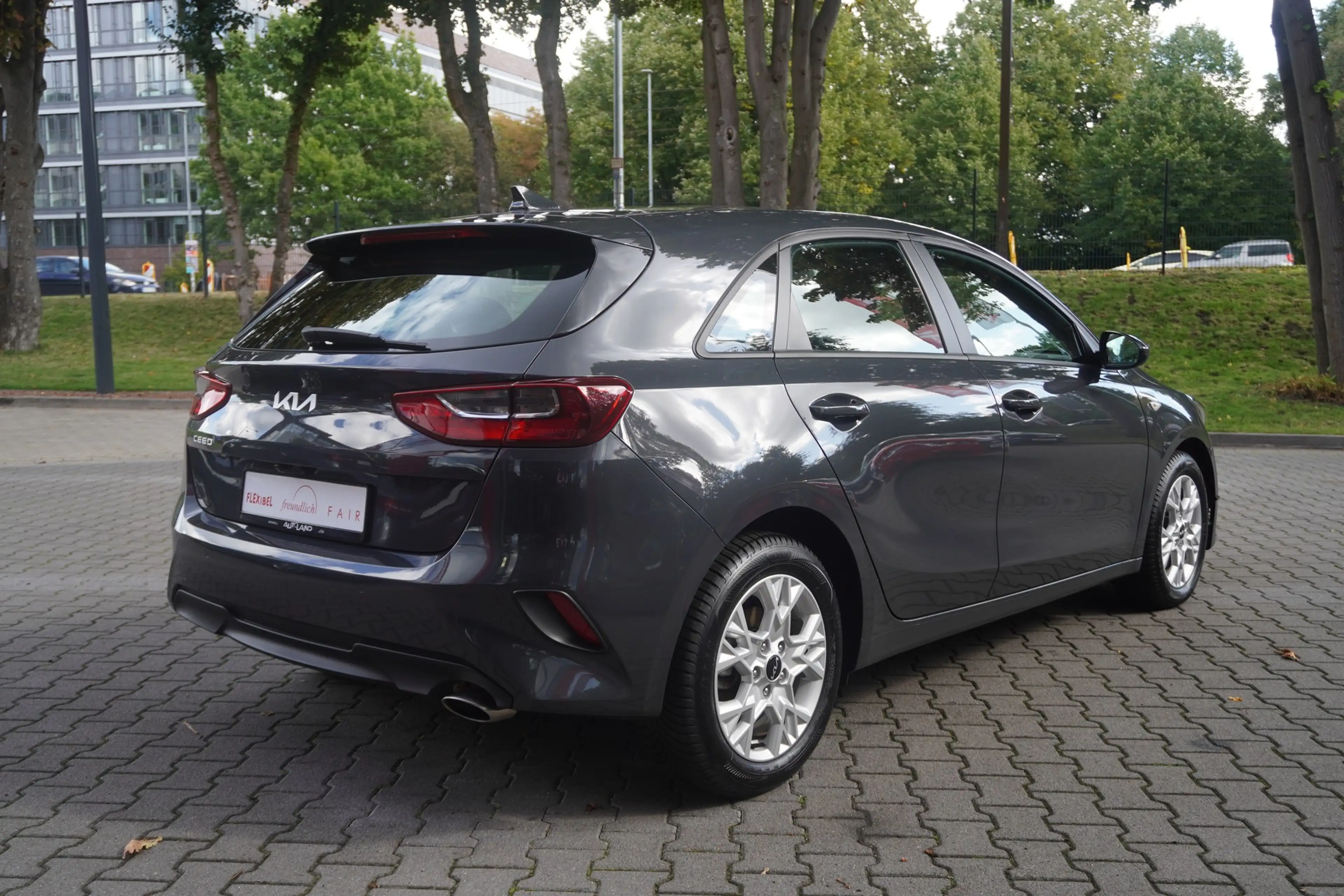 Kia Ceed / cee'd Ceed 1.0 T-GDI Edition 7 Kamera SHZ — photo 6