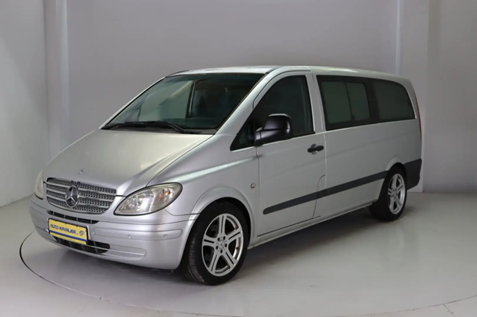 Mercedes-Benz Vito 115 CDI Lang Standheizung Silber - 1