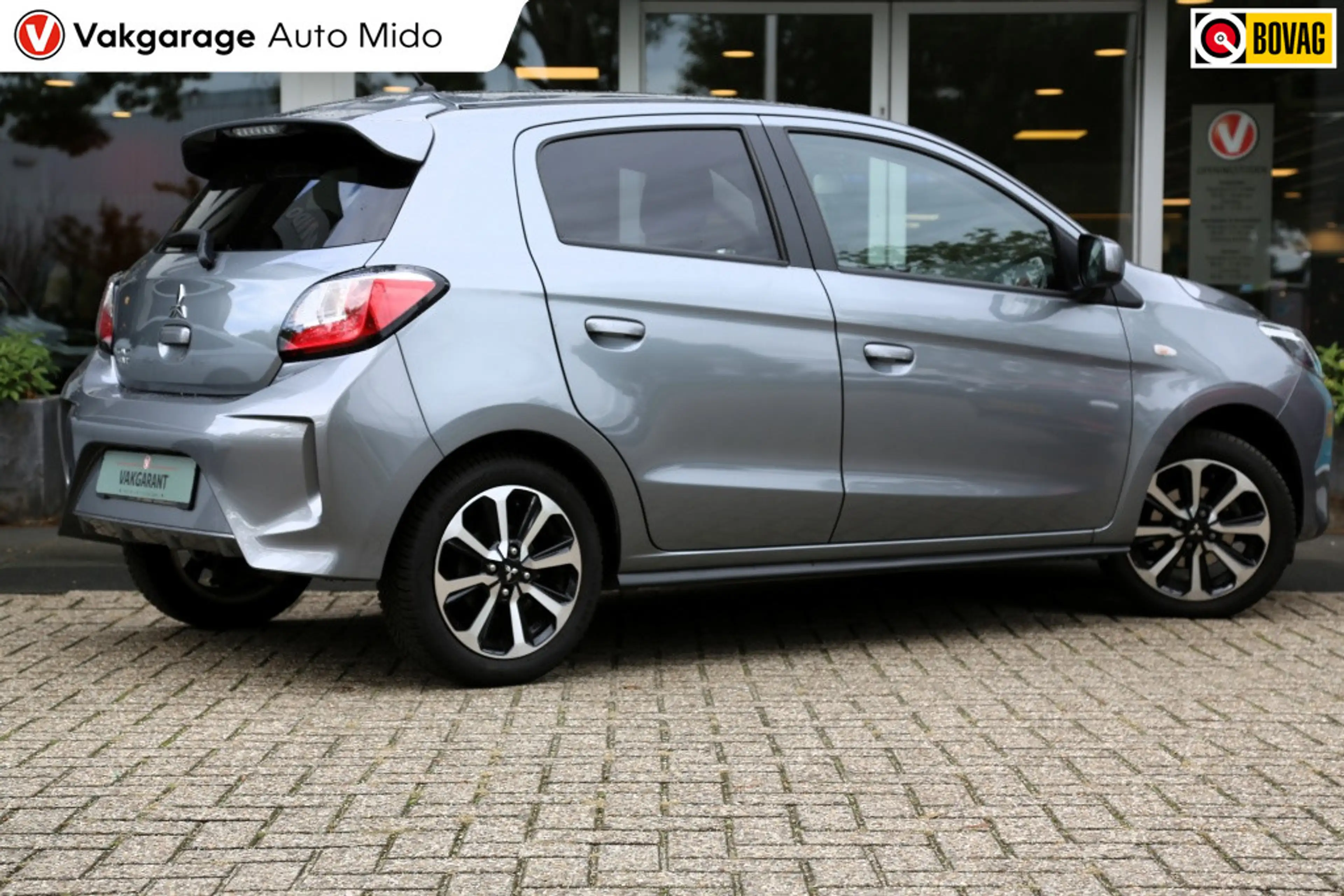 Mitsubishi Space Star 1.2i CVT Automaat Intro Edition — photo 9