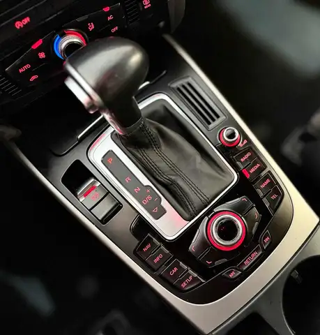 Audi A4 view 15