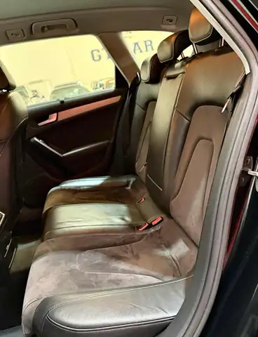 Audi A4 view 13