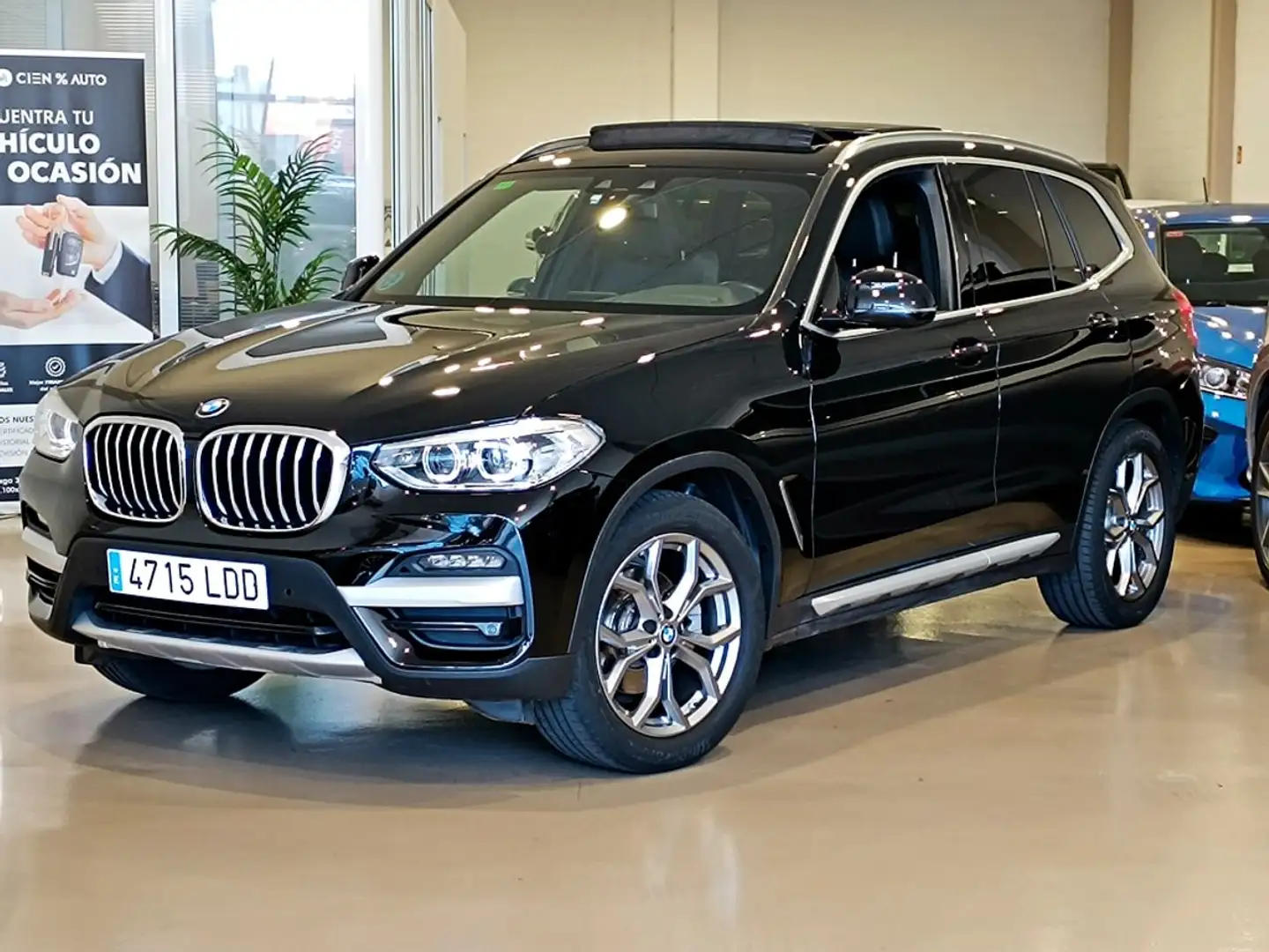 BMW X3 xDrive 20dA Schwarz - 1