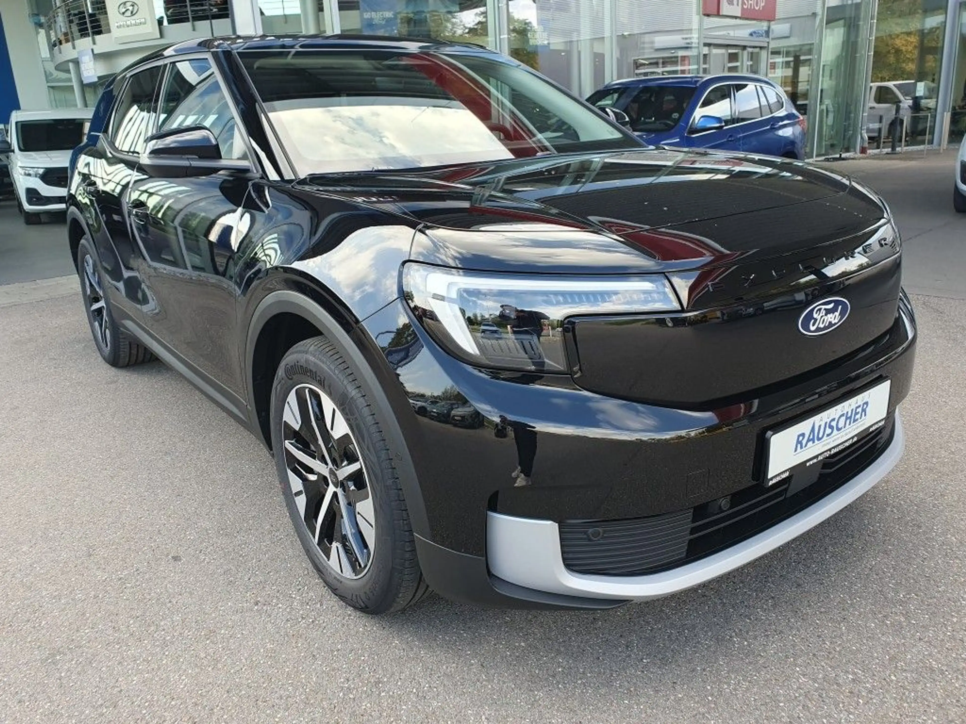 Ford Explorer Elektromotor mit Extended Range RWD 79kWh Select — photo 3