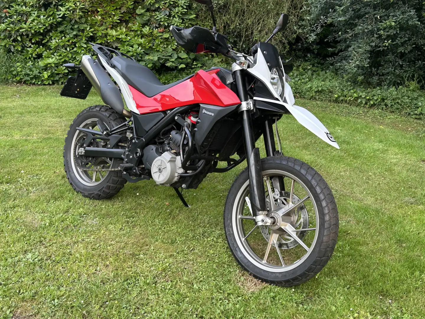 Husqvarna TR 650 strada Rot - 2