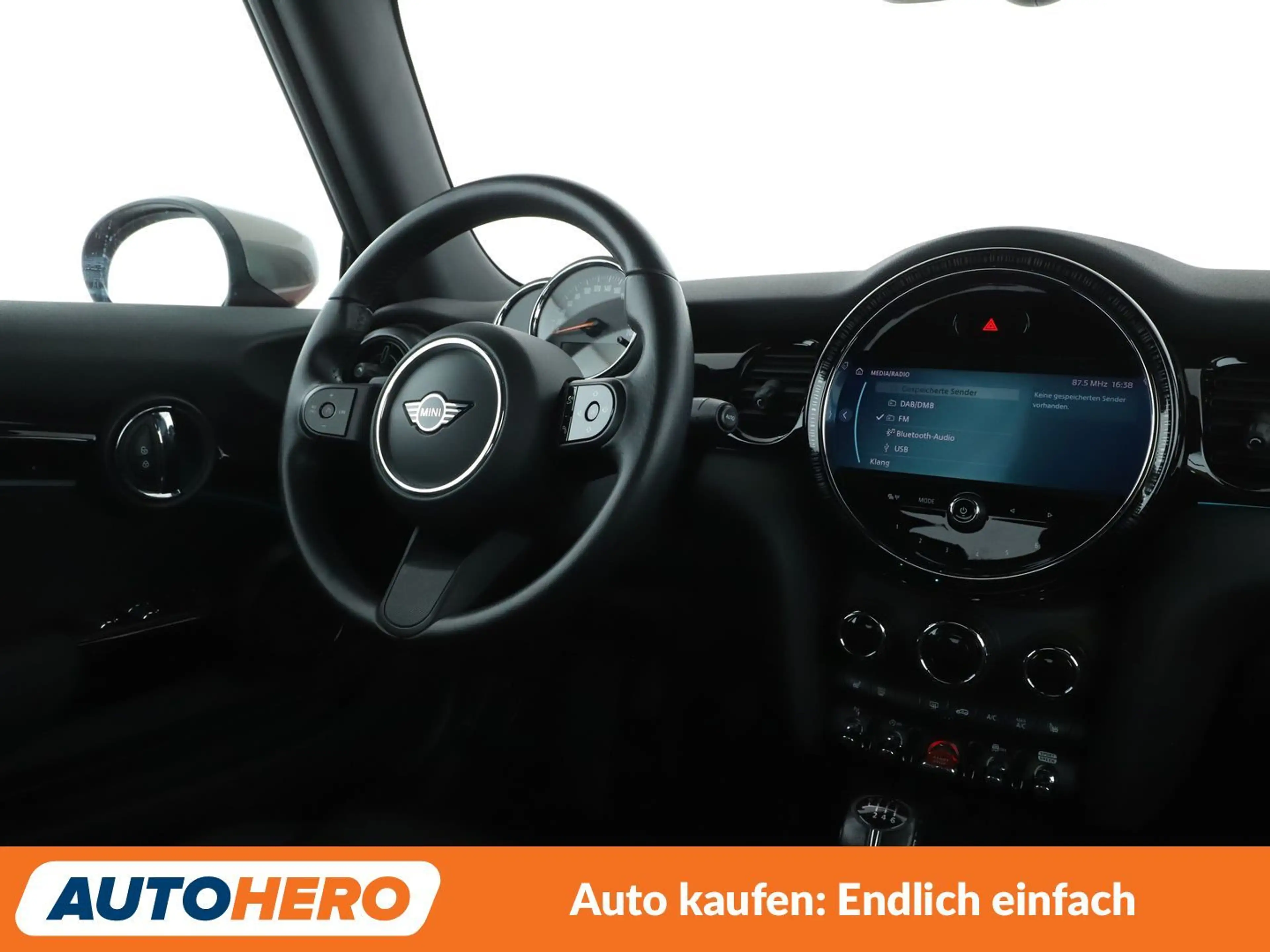 MINI Cooper S Cabrio Cooper S Classic Trim*NAVI*LED*PDC*SHZ*KLIMA* — photo 13