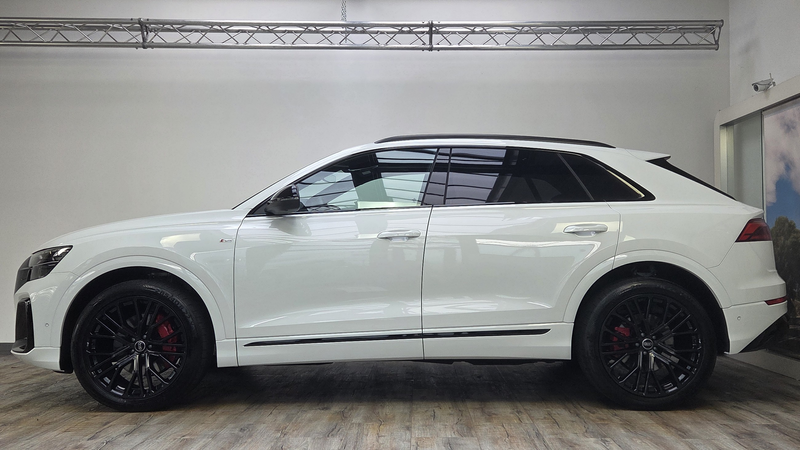 Audi Q8 50 TDI AHK S Line Sport+ ACC 360° MatrixLED — photo 3