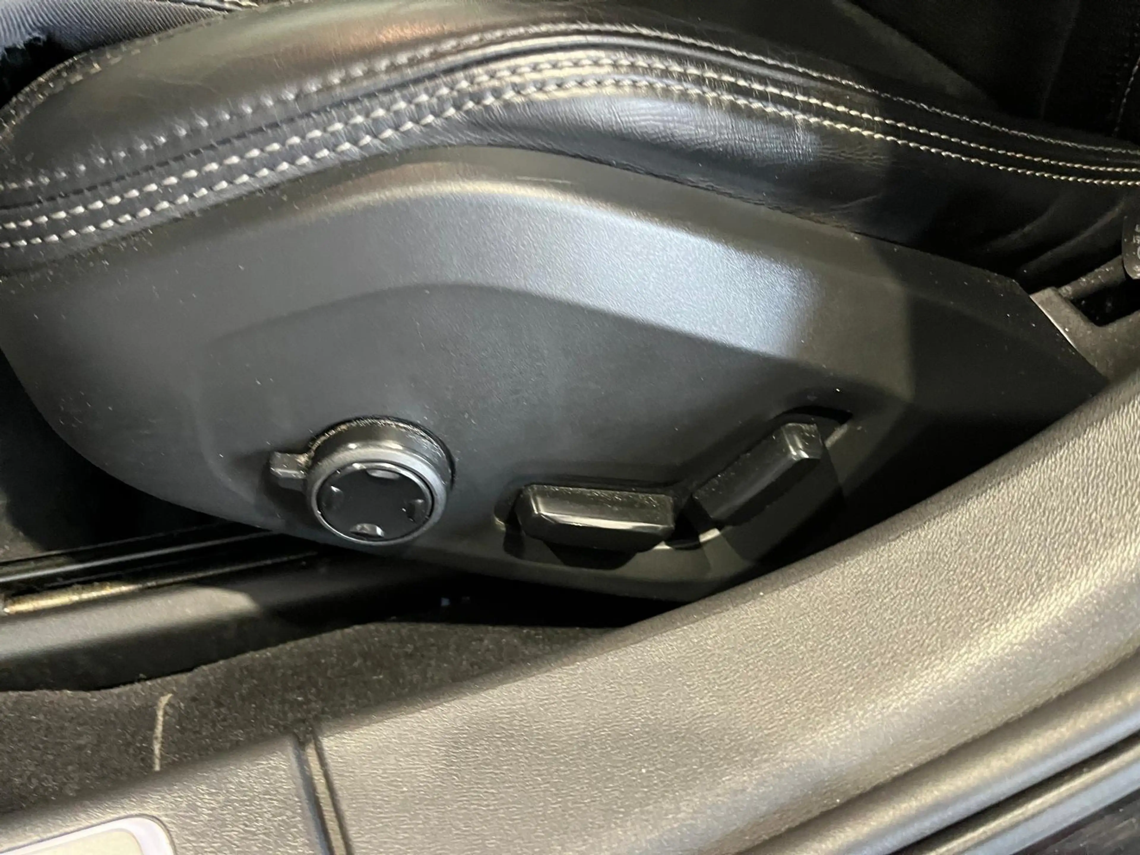 Volvo V90 Cross Country 2.0 T6 Pro — photo 14