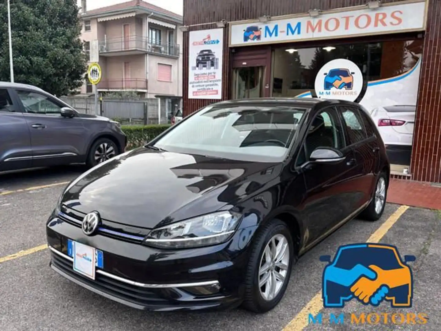 Volkswagen Golf 1.5 TGI DSG 5p. BlueMotion Technology Schwarz - 1