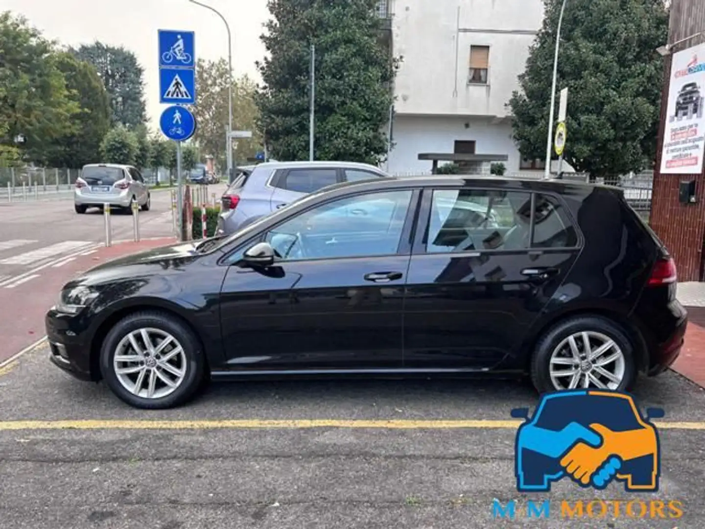 Volkswagen Golf 1.5 TGI DSG 5p. BlueMotion Technology Schwarz - 2