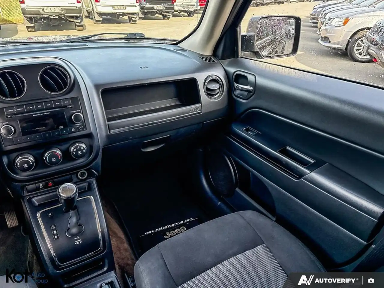 Jeep Patriot снимка Jeep Patriot