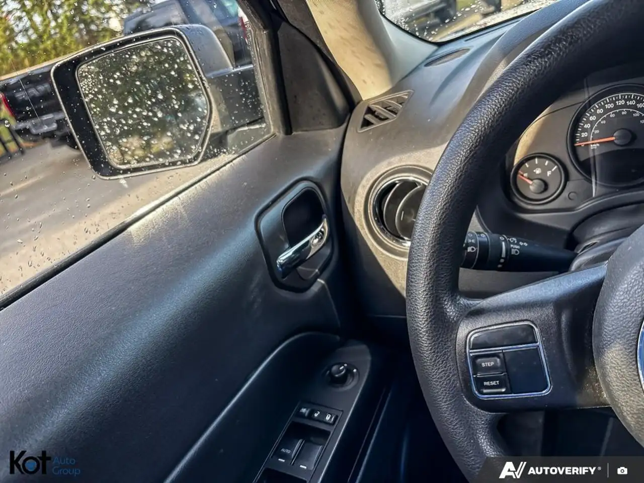 Jeep Patriot снимка Jeep Patriot