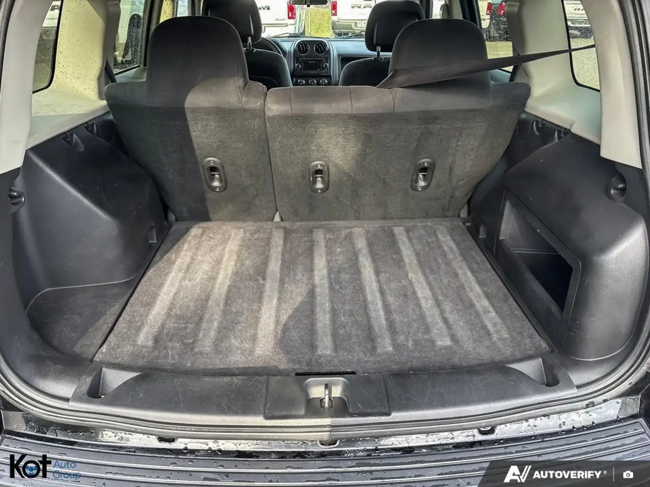 Jeep Patriot снимка Jeep Patriot