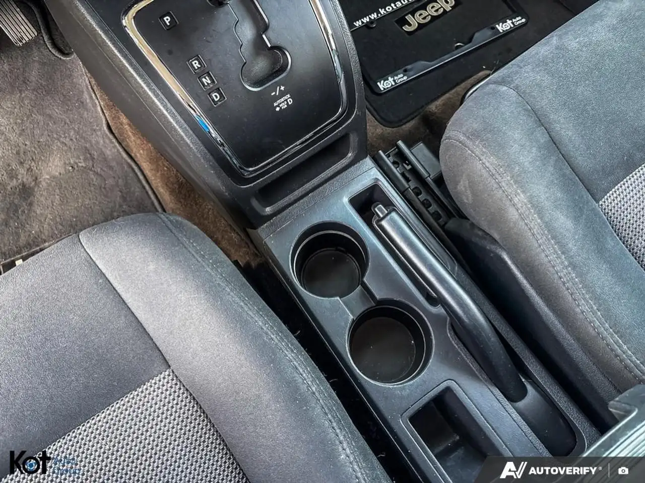 Jeep Patriot снимка Jeep Patriot