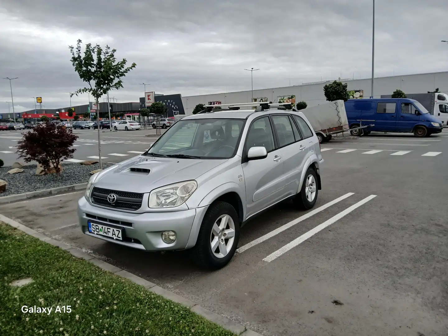 Toyota RAV 4 D-4D 4x4 Edition - 1