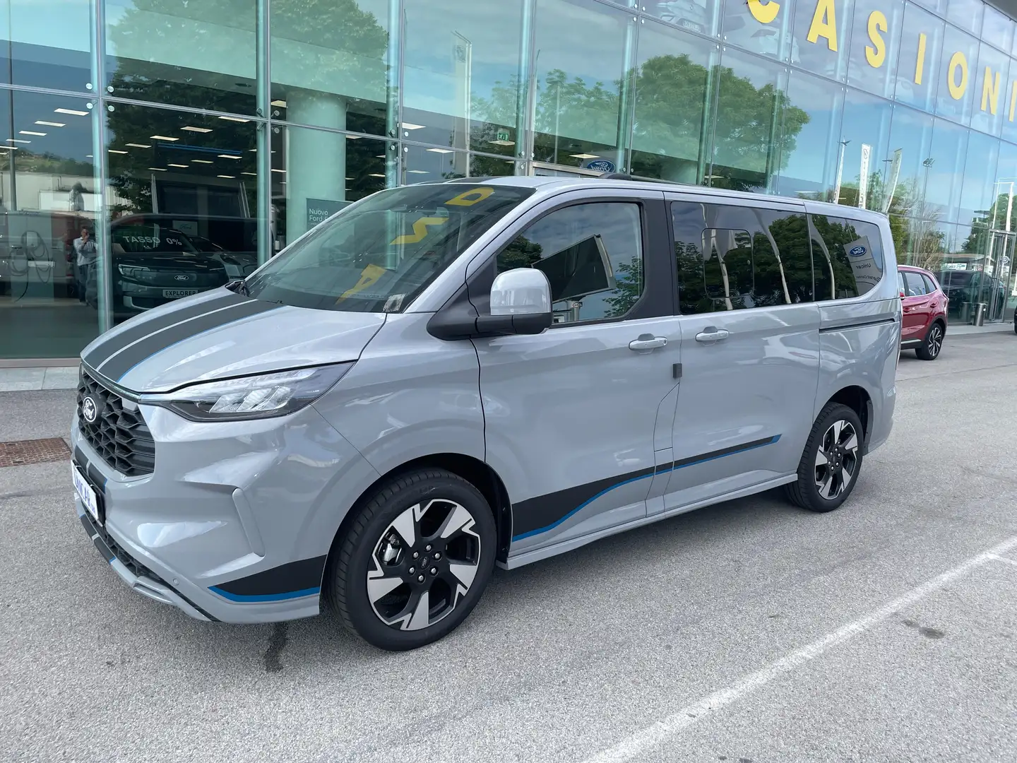 Ford Tourneo Custom 320L1 SPORT 2.0TDCI 170CV C.AUTOMAT.8R Grigio - 1