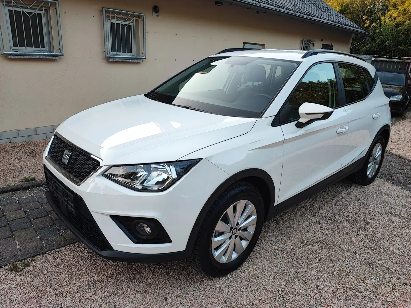SEAT Arona Style/ 5600 KM/KLIMA/KAMERA/MFL/GARANTIE Weiß - 1