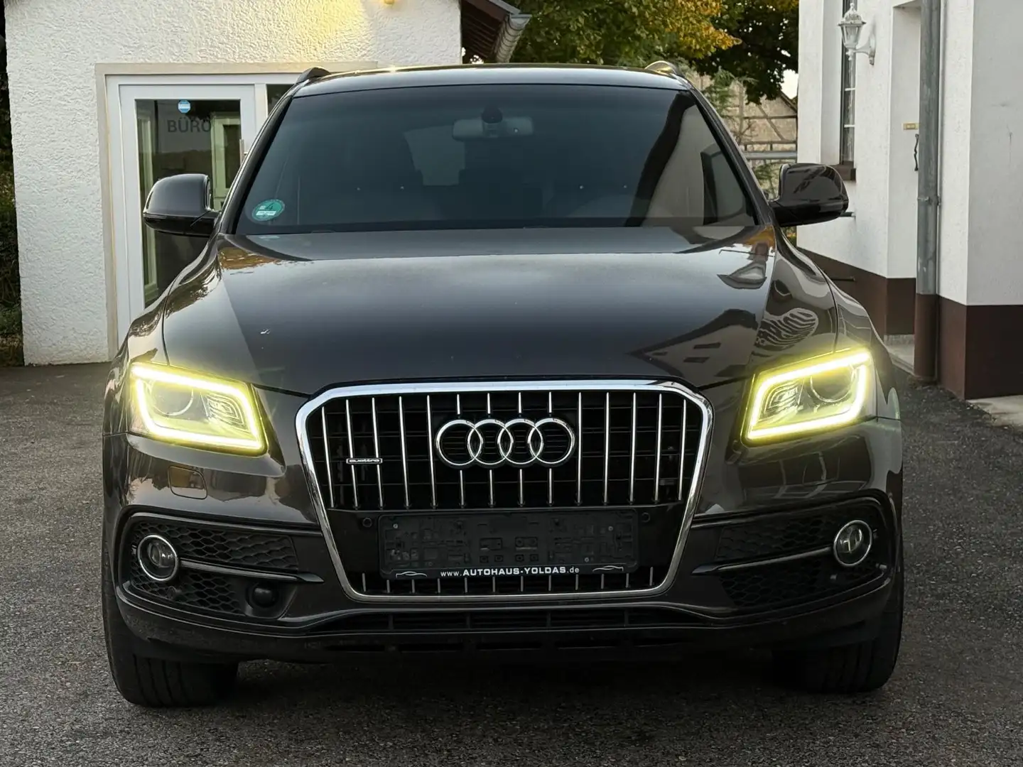 Audi Q5 3.0 TDI quattro Motorproblem*S-Line*BiXen*Nav Grau - 2
