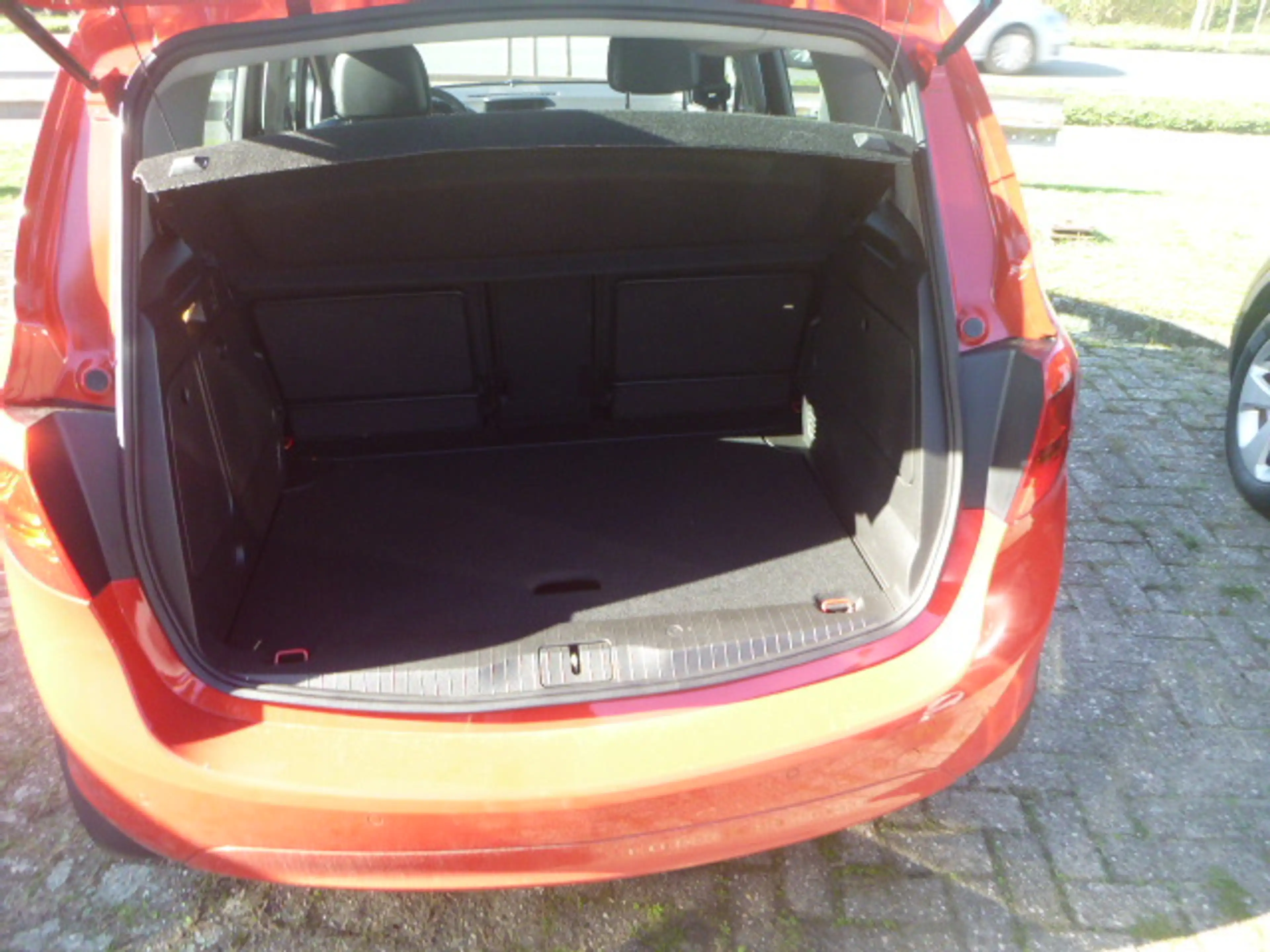 Opel Meriva Style — photo 11