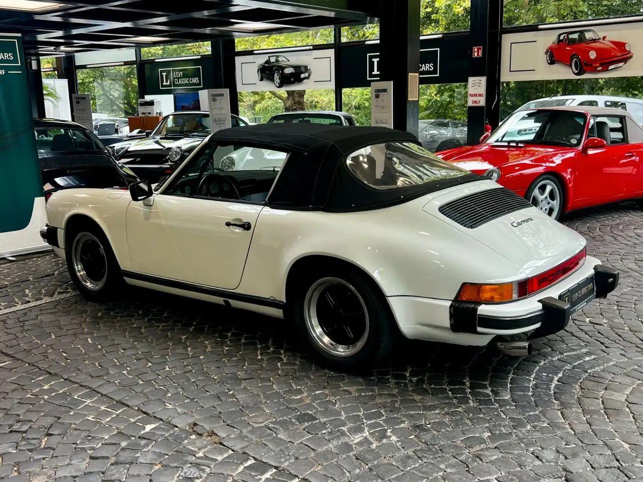Porsche 911 3,2 Cabrio, foto 8