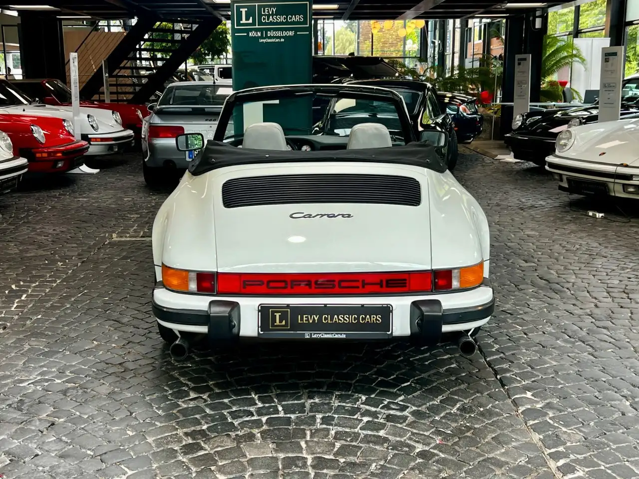 Porsche 911 3,2 Cabrio, foto 5
