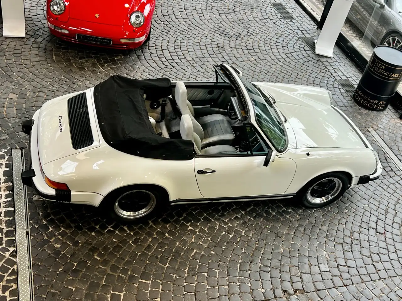 Porsche 911 3,2 Cabrio, foto 4