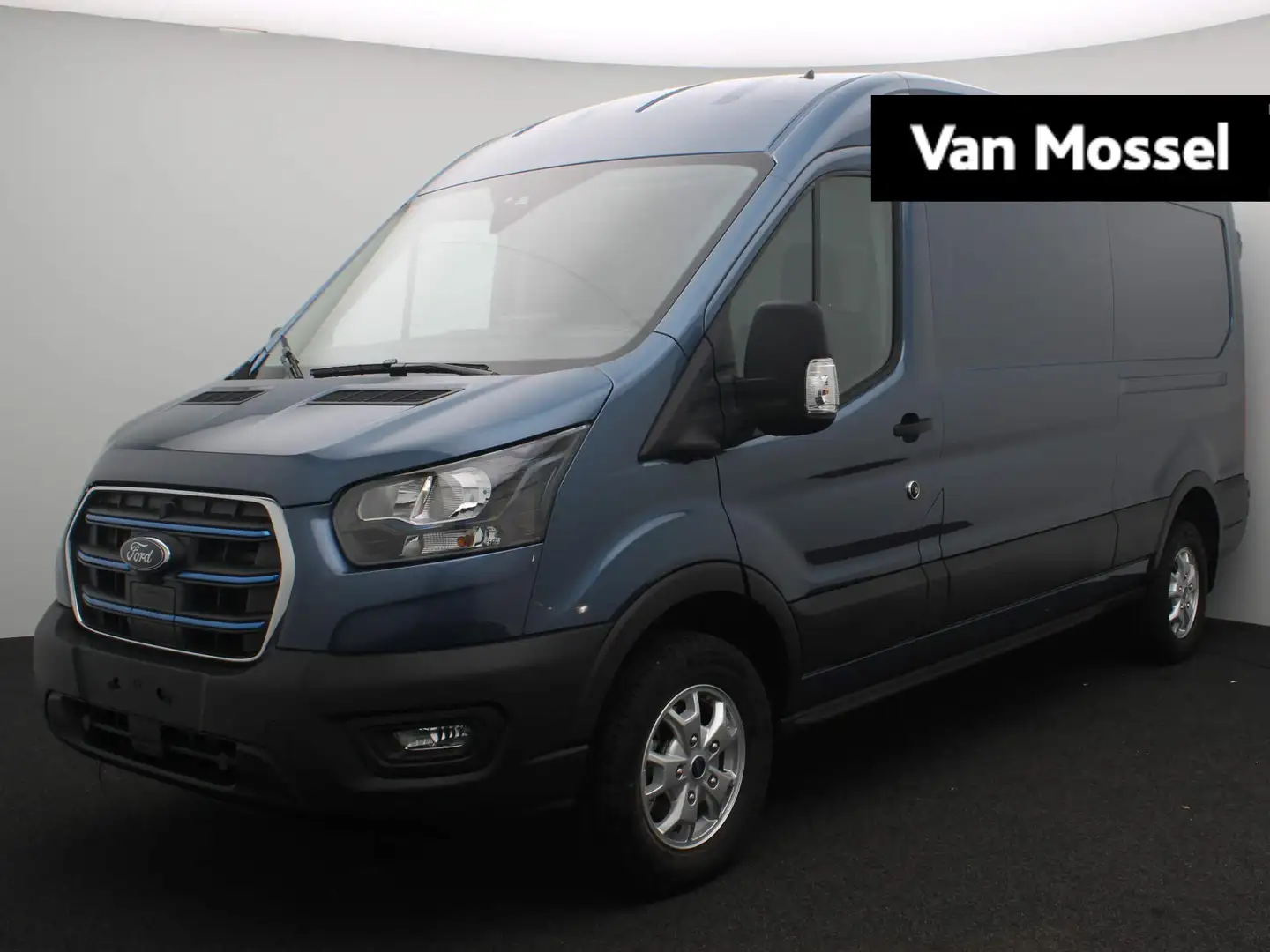 Ford E-Transit 350 L3H2 Trend 68 kWh | DEMO VOORDEEL!! | 360 Came Bleu - 1