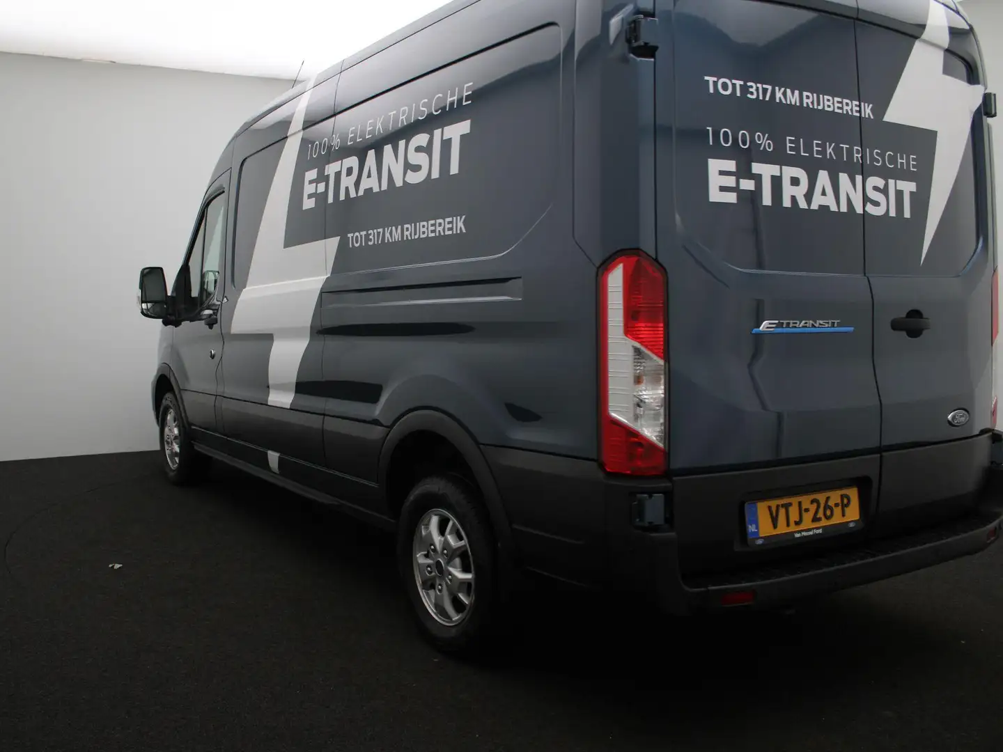 Ford E-Transit 350 L3H2 Trend 68 kWh | DEMO VOORDEEL!! | 360 Came Blauw - 2