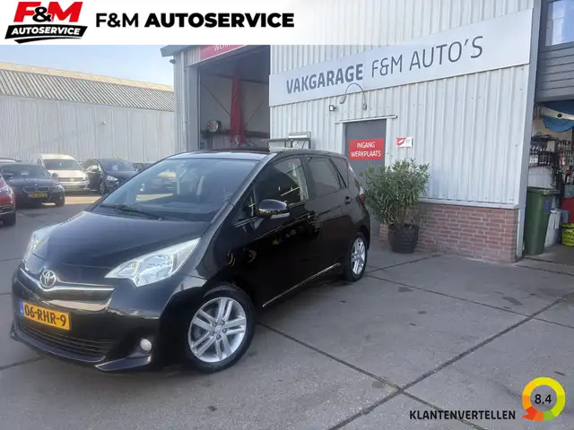 Toyota Verso-S 1.3 VVT-i Dynamic